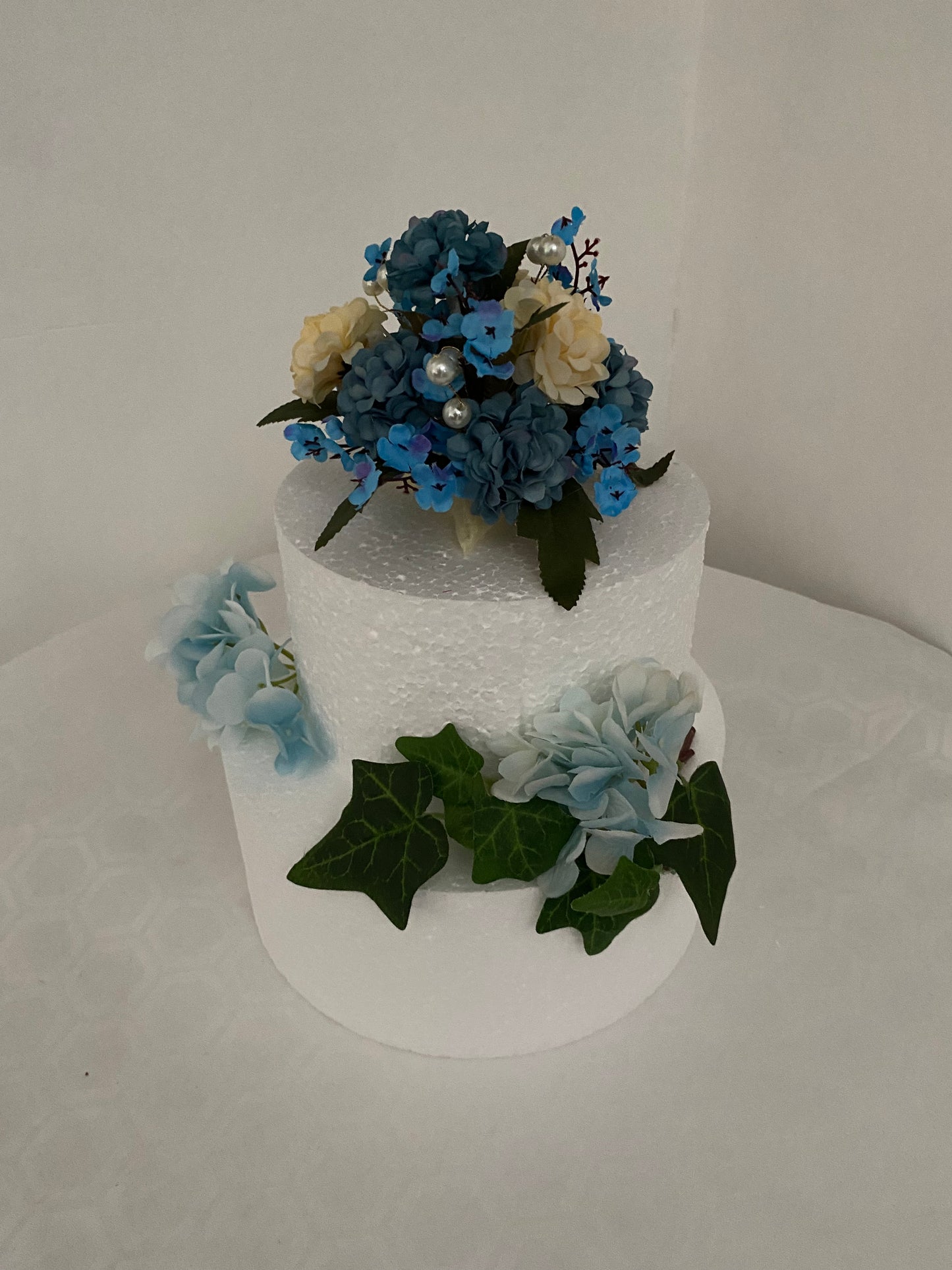 Blue and cream Silk Hydrangea Cake Topper Cake decoration