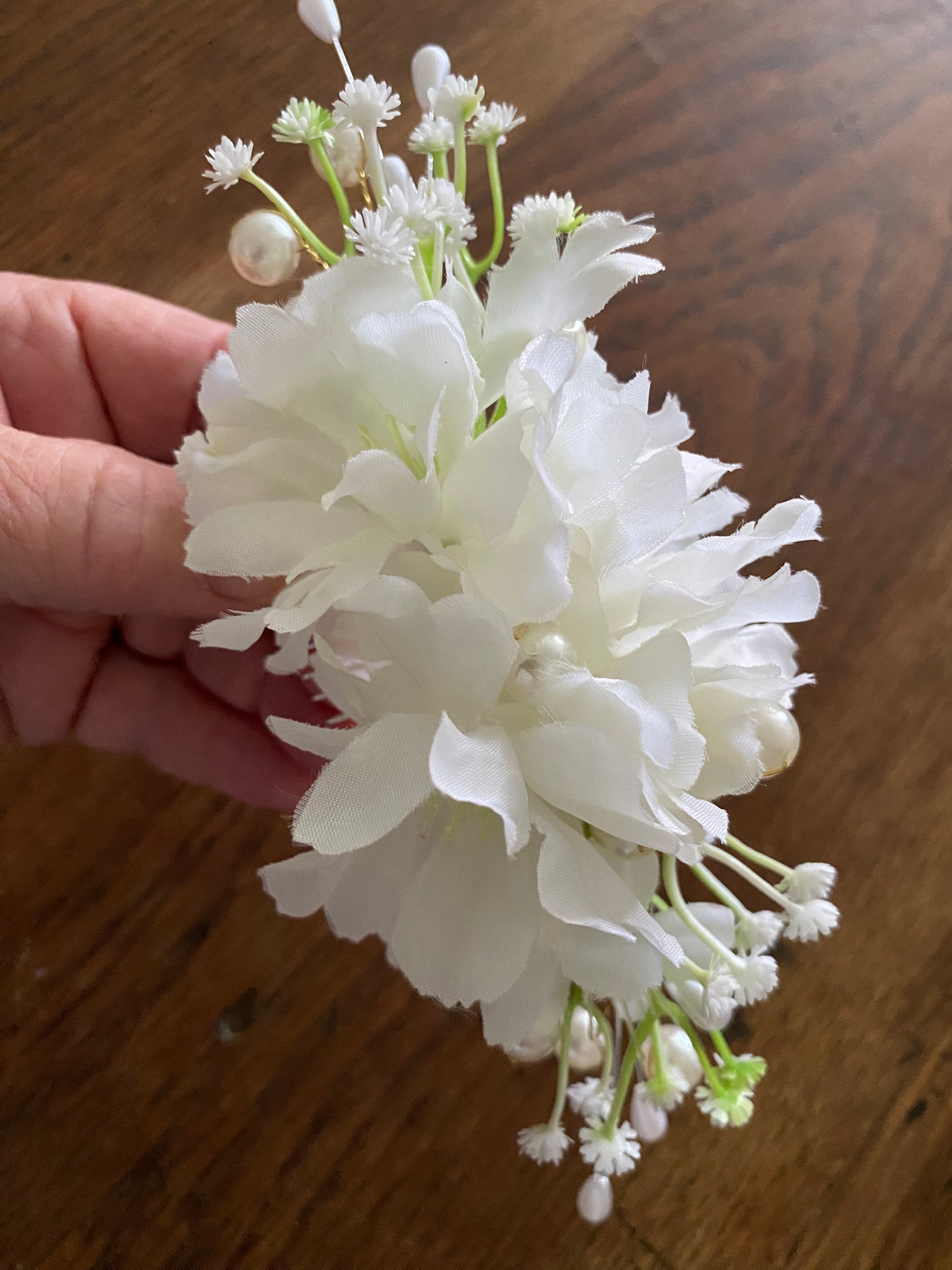 Wedding Hair accessory. White Silk flower hair comb.