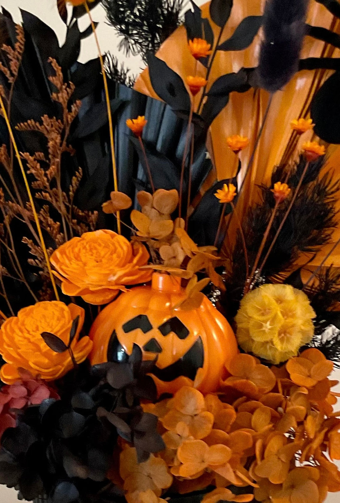The Flower Pod - Learn to create an everlasting floral basket design