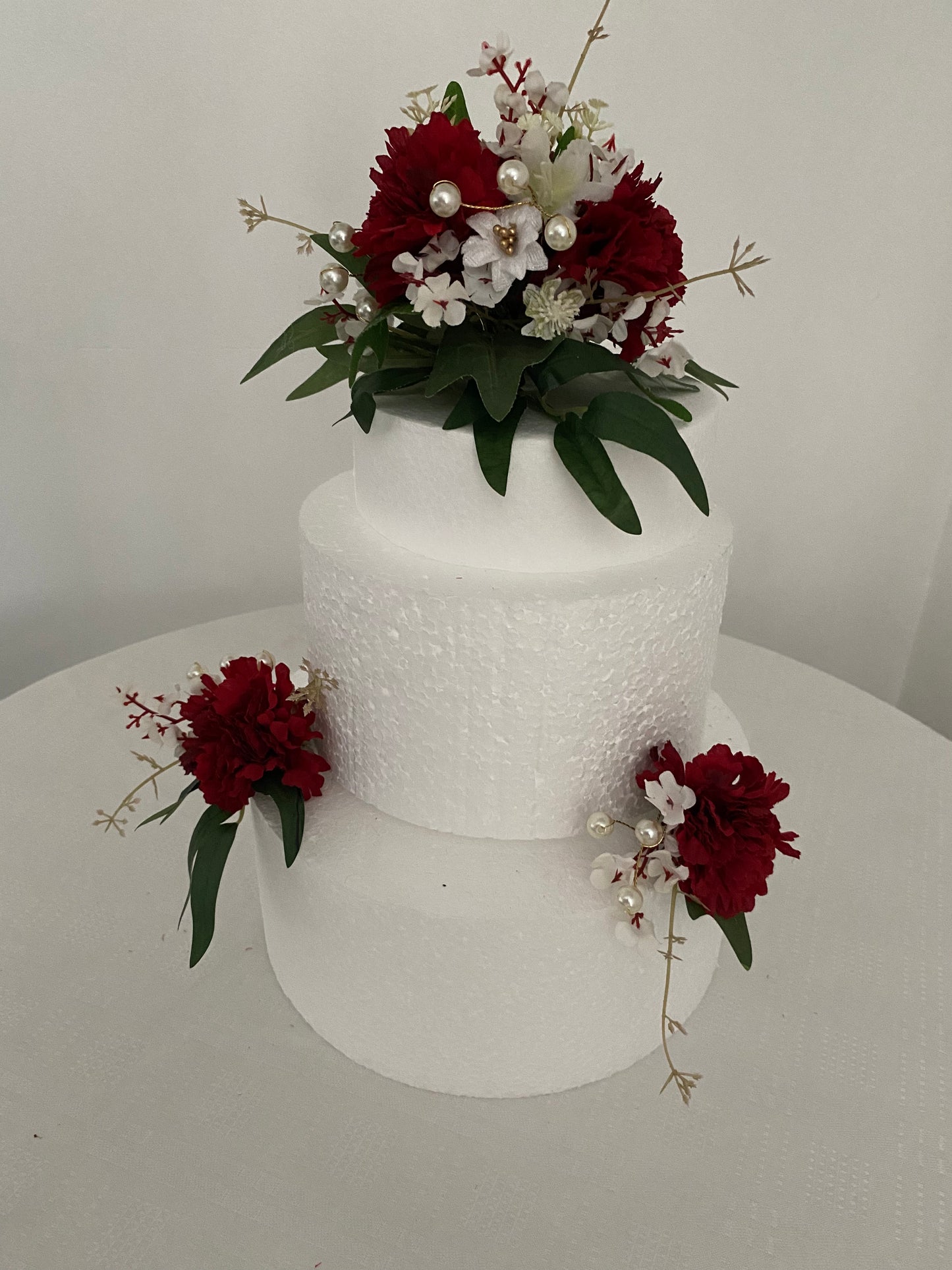 Cake Decoration. Silk flowers cake decoration set. Red Carnations and pearl decoration